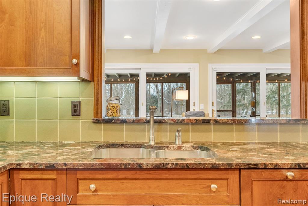 8378 Old Plank Road