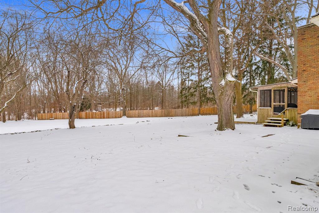 8378 Old Plank Road