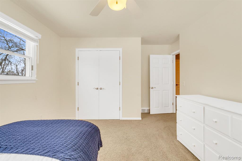 8378 Old Plank Road