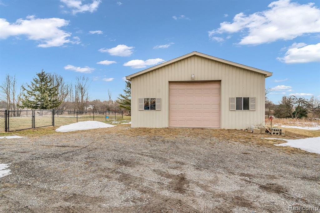 2368 N Blacks Corners Road