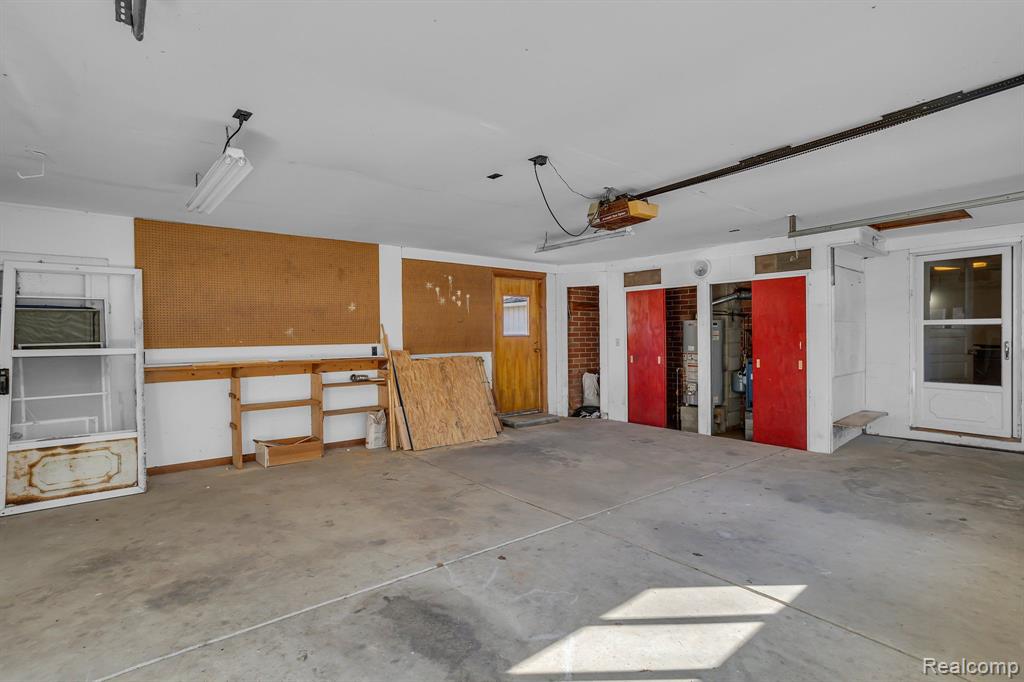 3318 Metcalf Road
