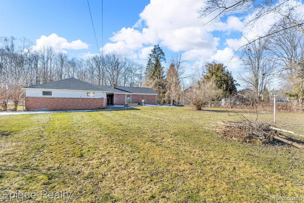 3318 Metcalf Road