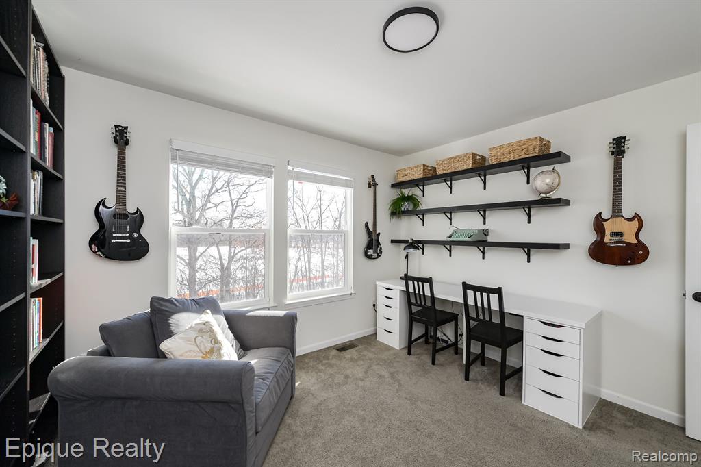 4314 Rolling Meadow Lane