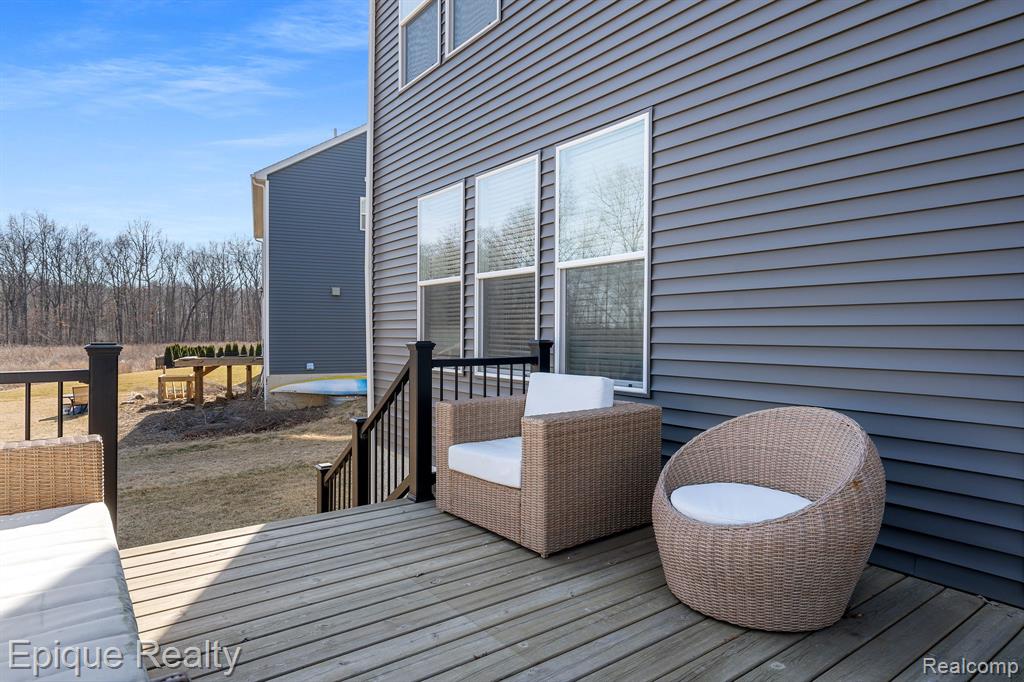 4314 Rolling Meadow Lane