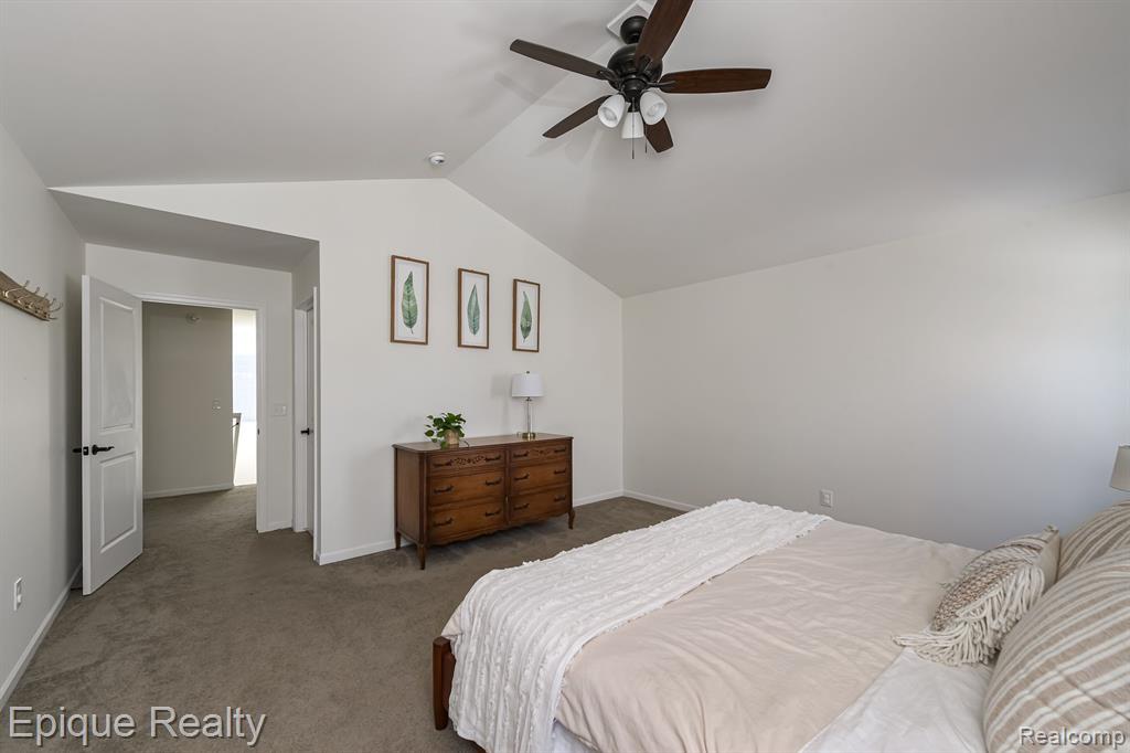 4314 Rolling Meadow Lane