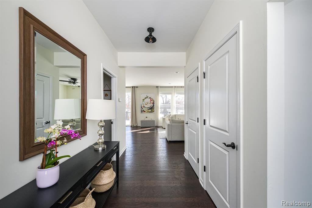 4314 Rolling Meadow Lane