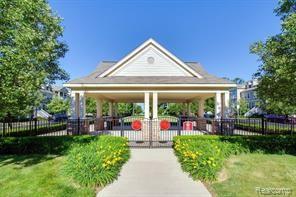 1133 Foxboro Drive