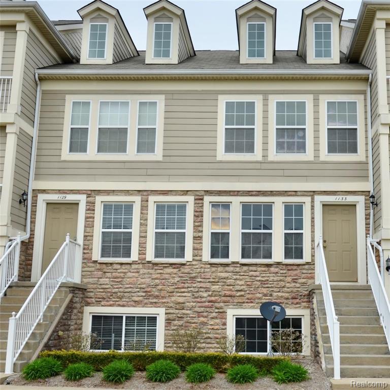 1133 Foxboro Drive