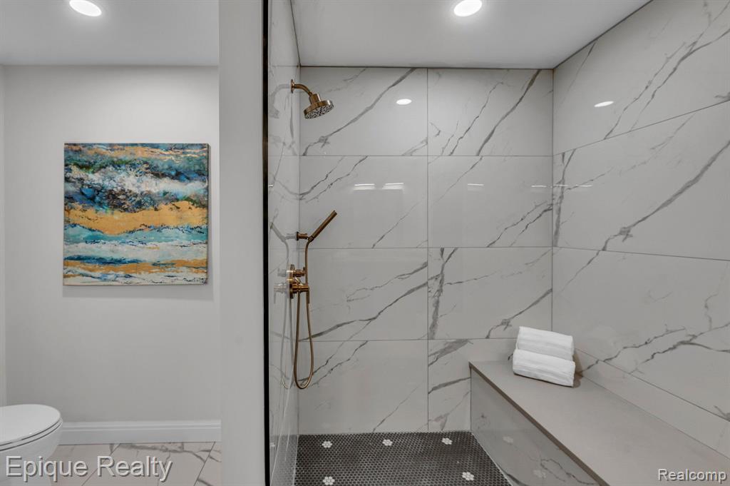 517 Catalpa Drive