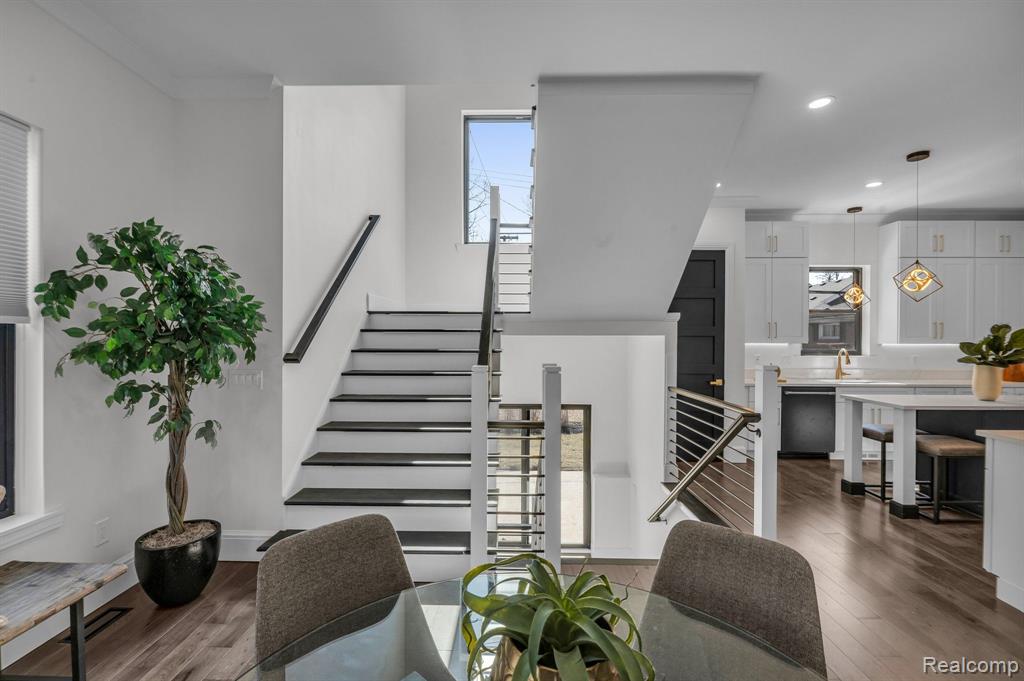 517 Catalpa Drive