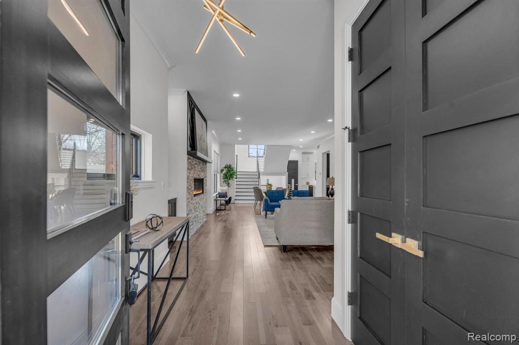 517 Catalpa Drive