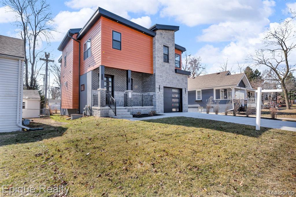 517 Catalpa Drive