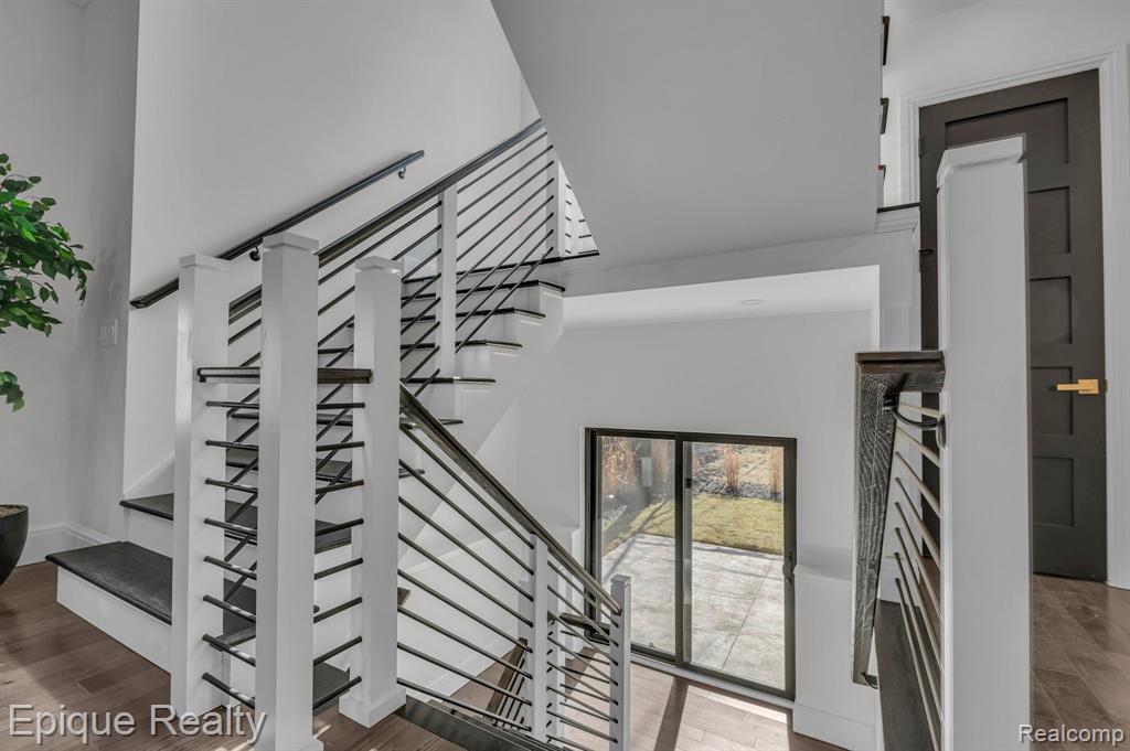 517 Catalpa Drive