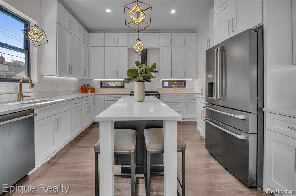 517 Catalpa Drive
