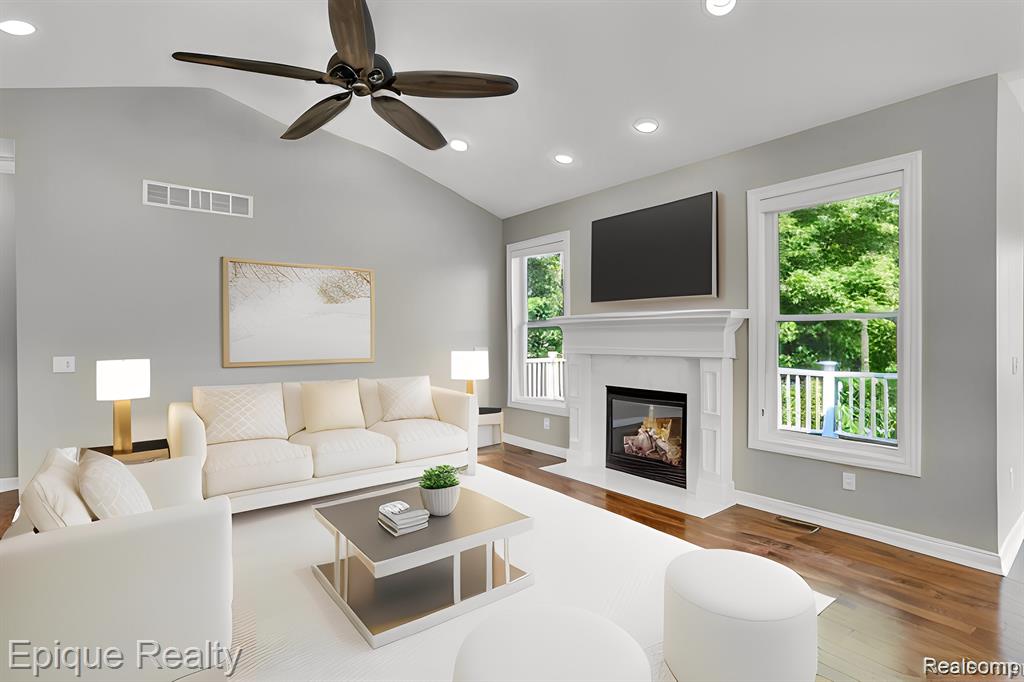 70 Fox Hollow Drive