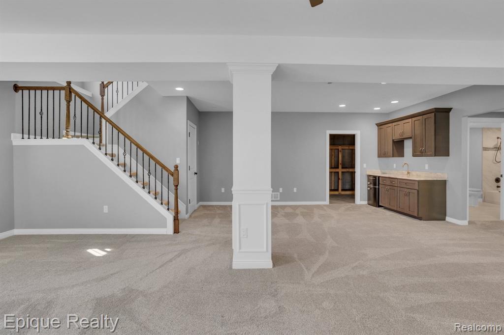 70 Fox Hollow Drive