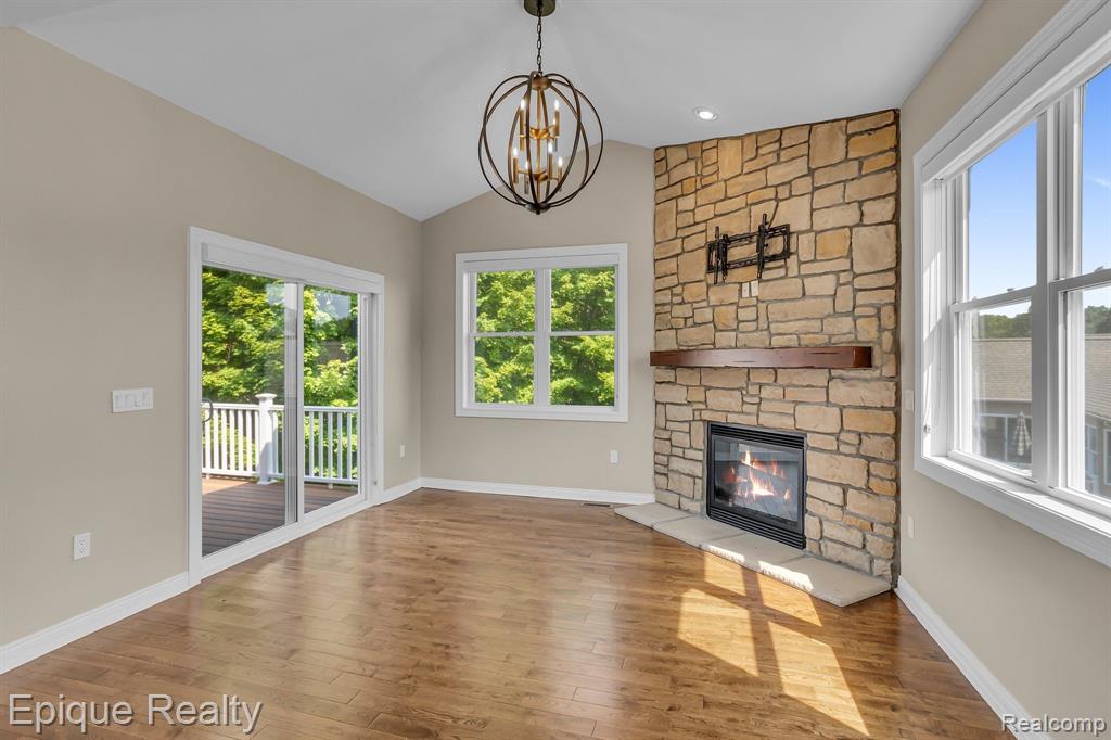 70 Fox Hollow Drive