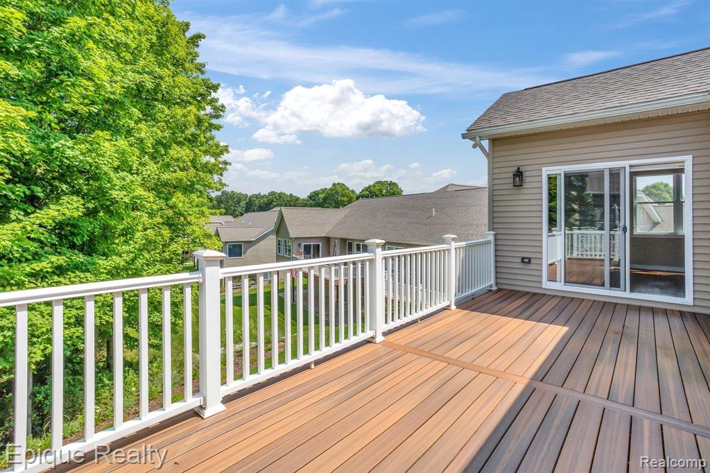 70 Fox Hollow Drive