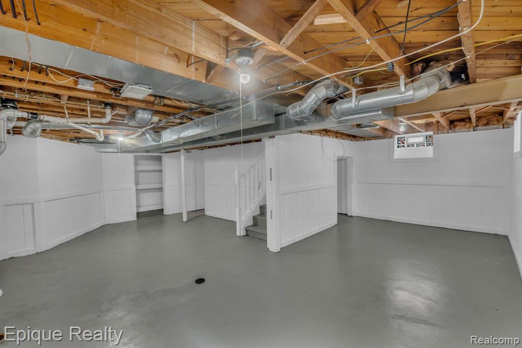 8001 Jackson Street
