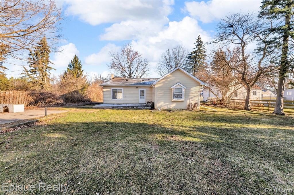 8396 E Richfield Road