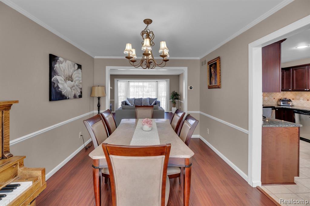 1167 Pine Ridge