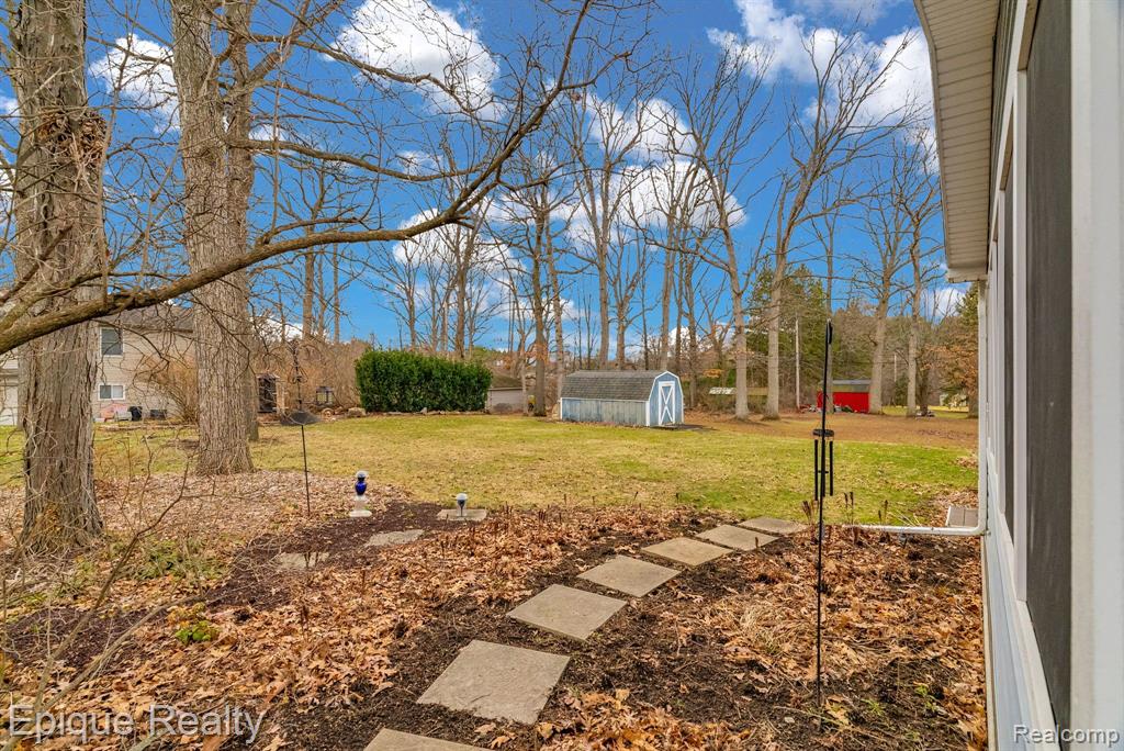 8482 Belle Bluff Drive
