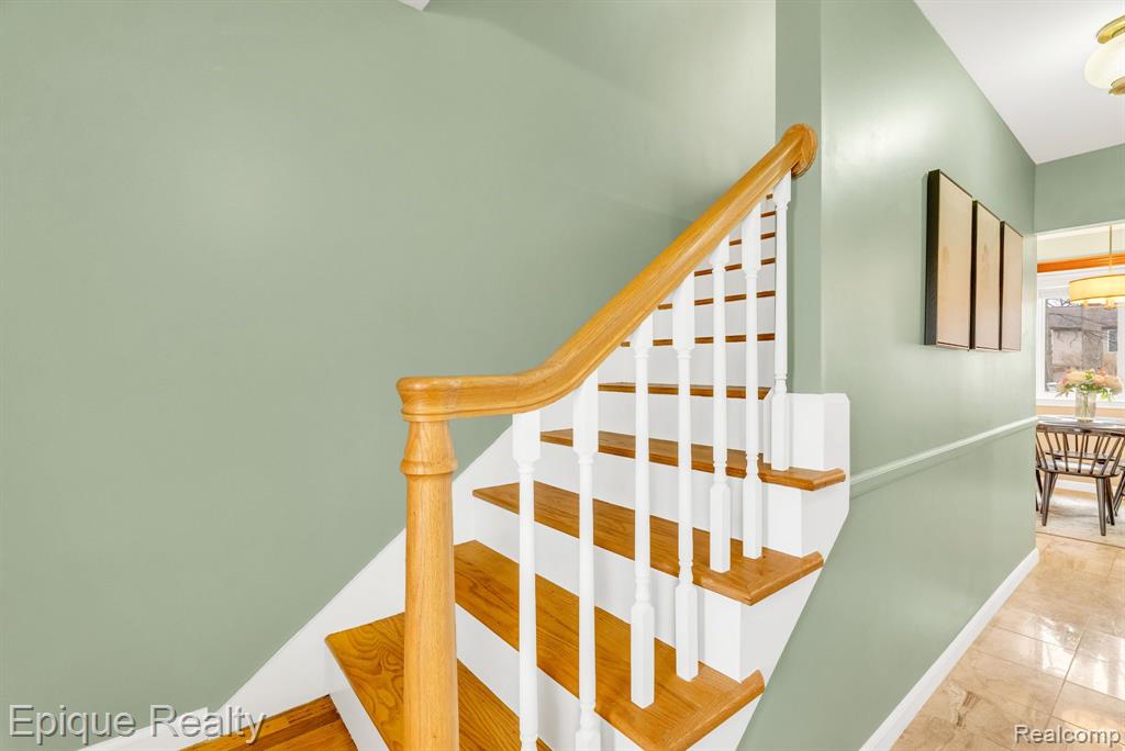 8482 Belle Bluff Drive
