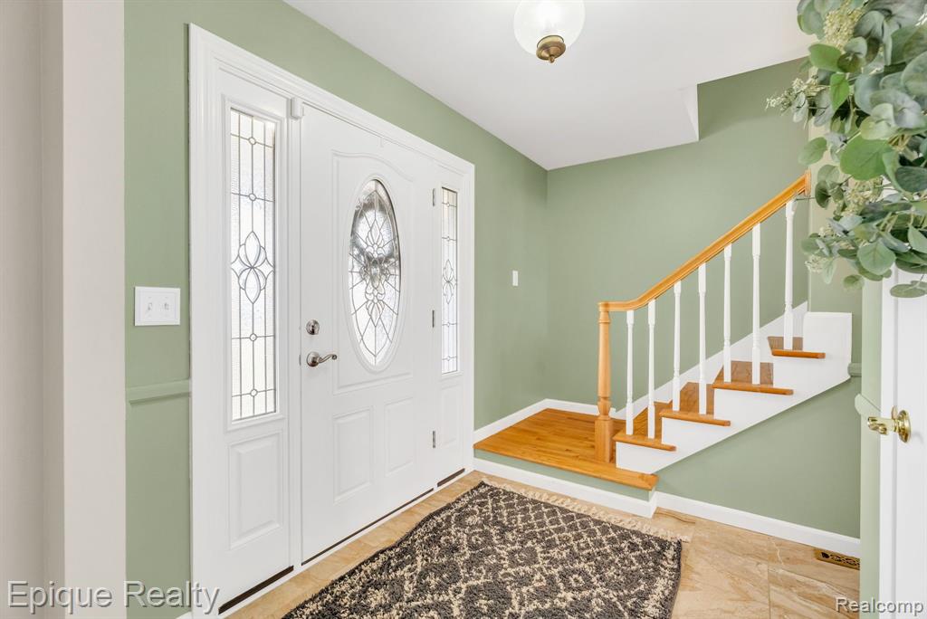 8482 Belle Bluff Drive