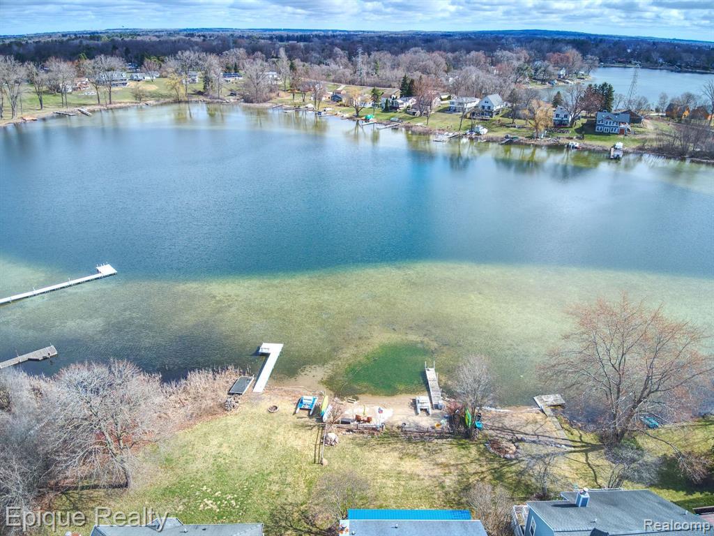 1692 S Newman Road
