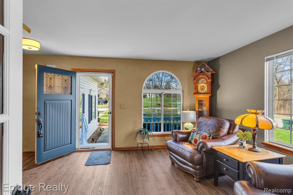1692 S Newman Road