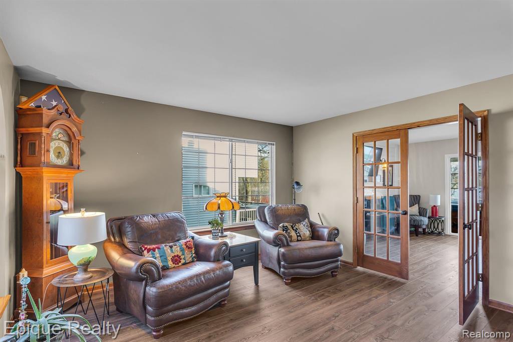 1692 S Newman Road