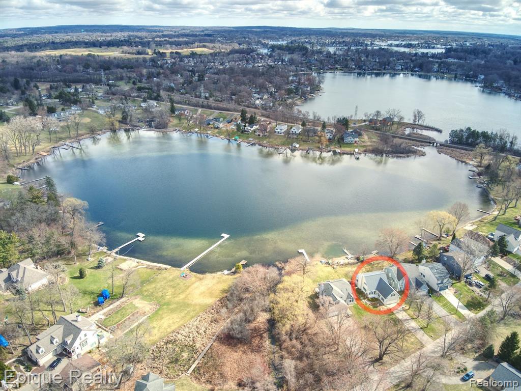 1692 S Newman Road