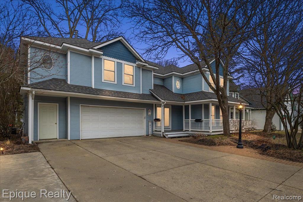 969 Leighton Lane