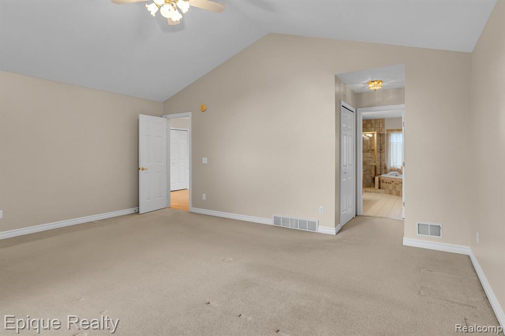 3794 Cedar Ridge Drive