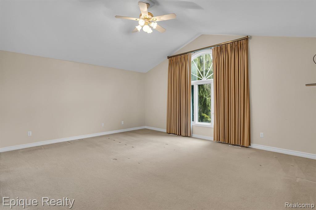 3794 Cedar Ridge Drive