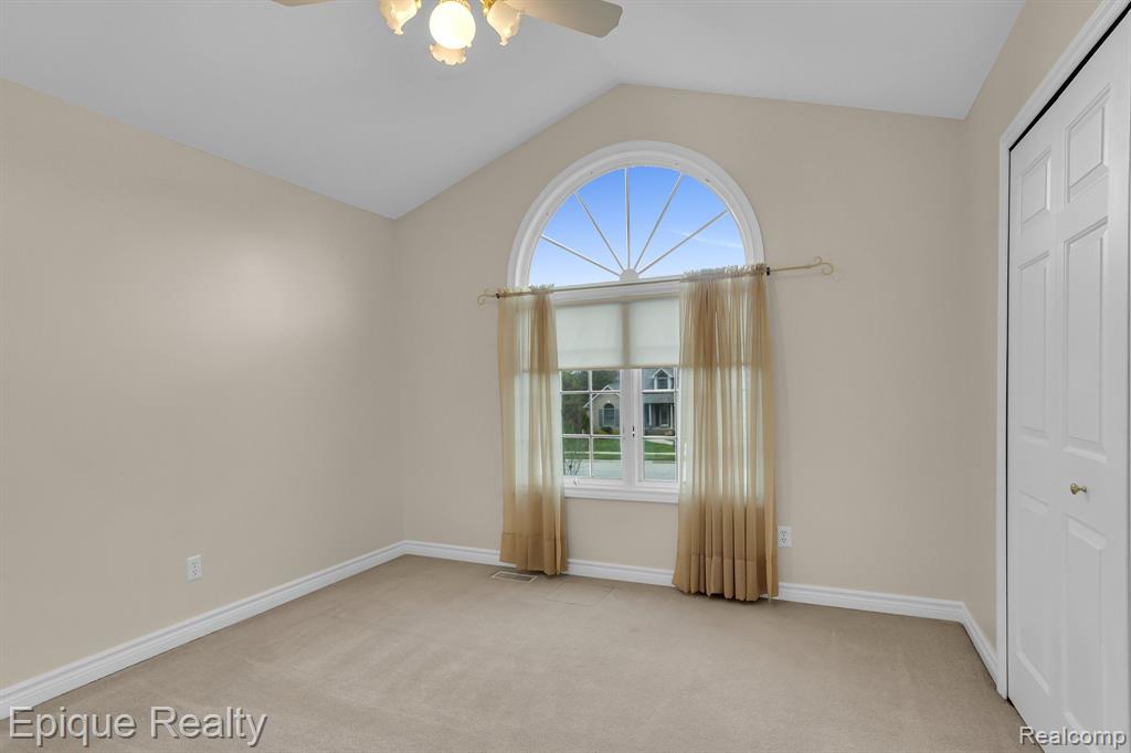 3794 Cedar Ridge Drive