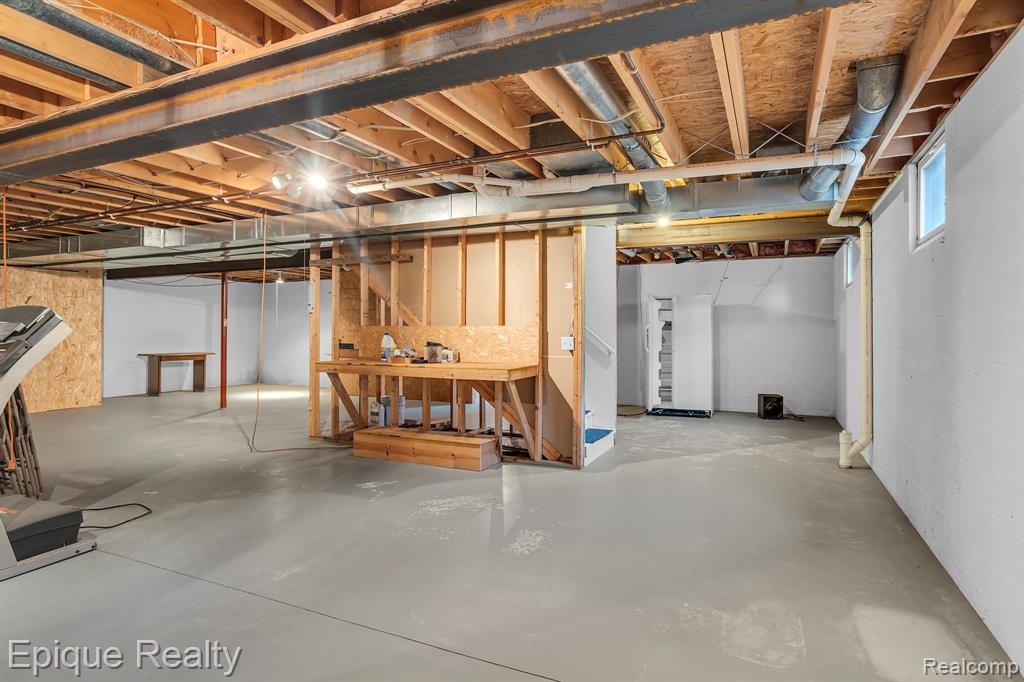 3794 Cedar Ridge Drive