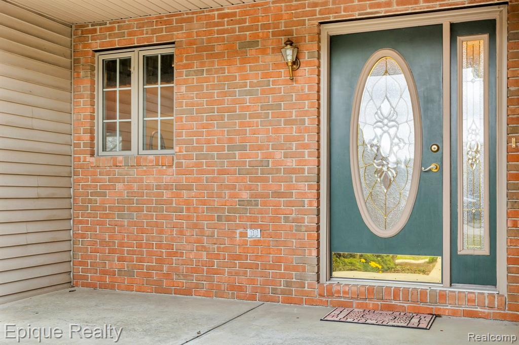 3794 Cedar Ridge Drive