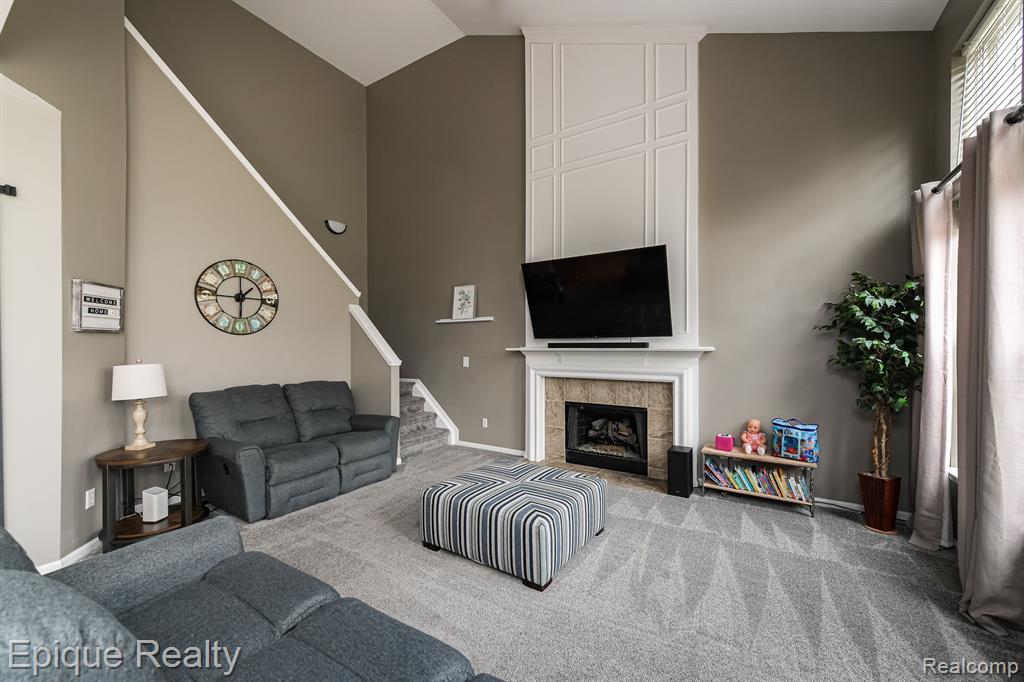 6249 Cherrywood Drive