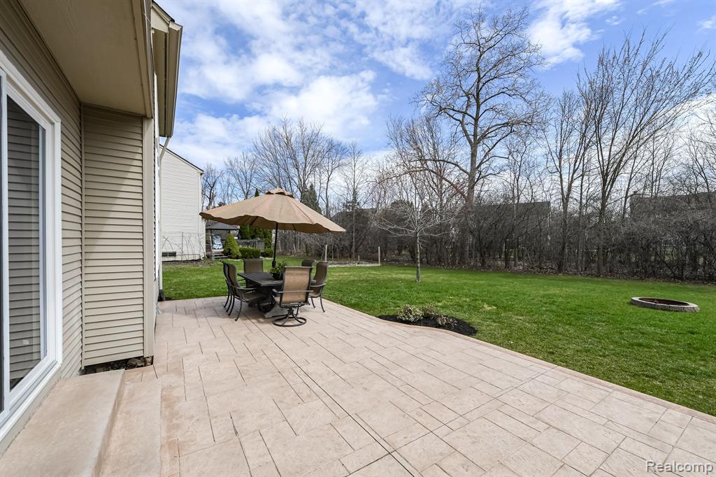 6249 Cherrywood Drive