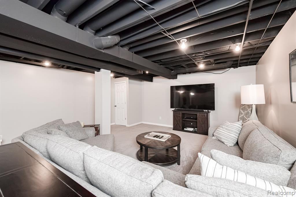 6249 Cherrywood Drive