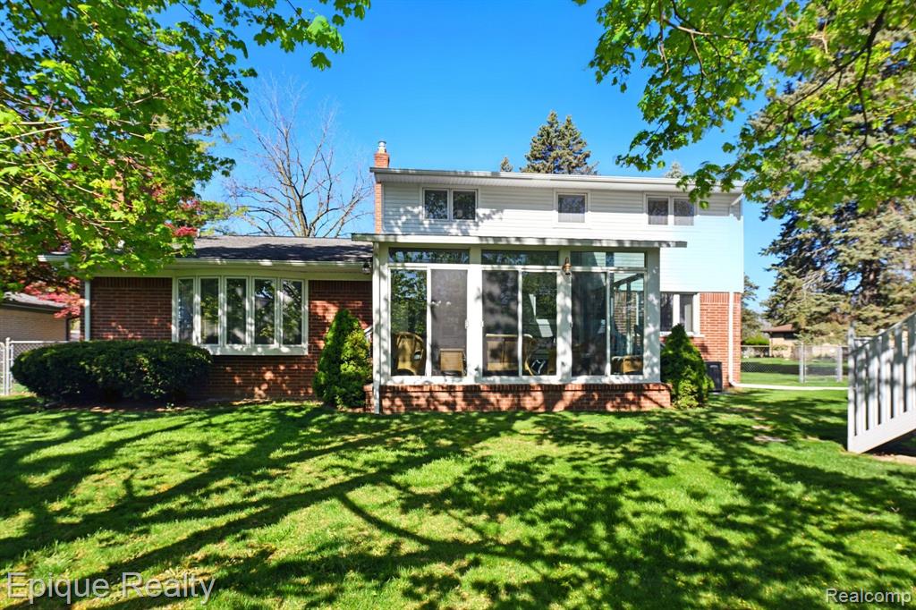 37232 Kelly Road
