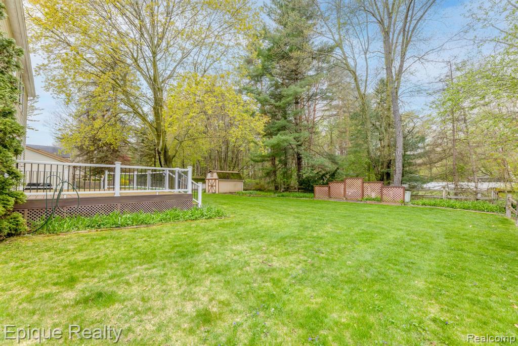 3597 Old Farm Lane