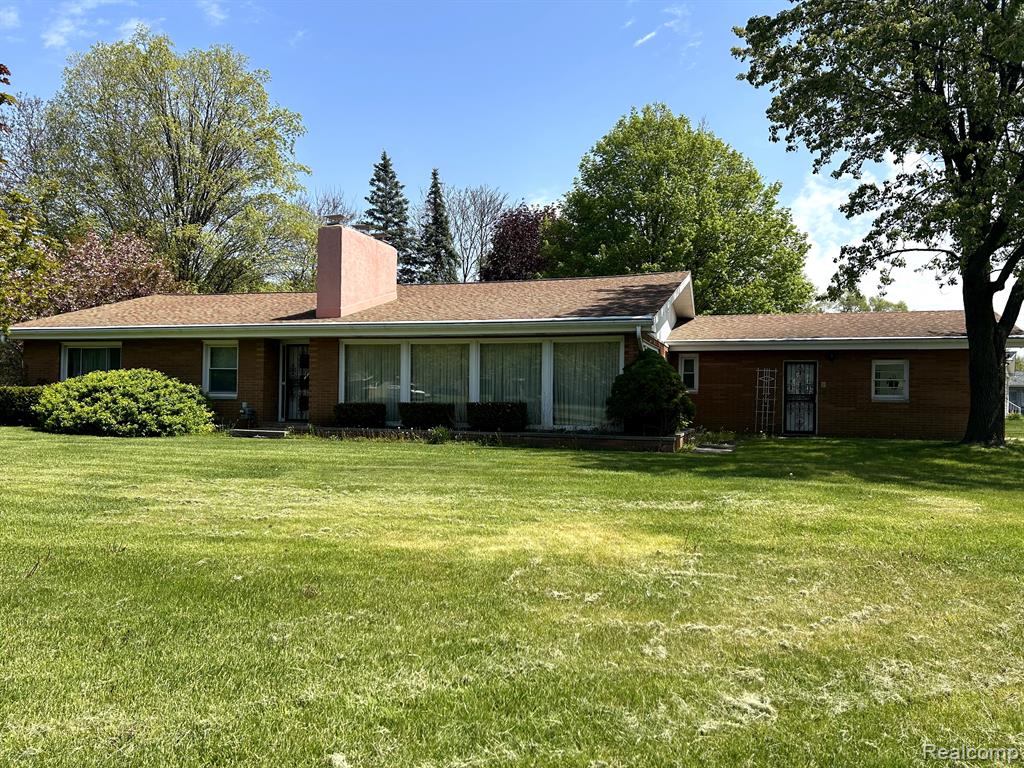 4475 Thornapple Circle