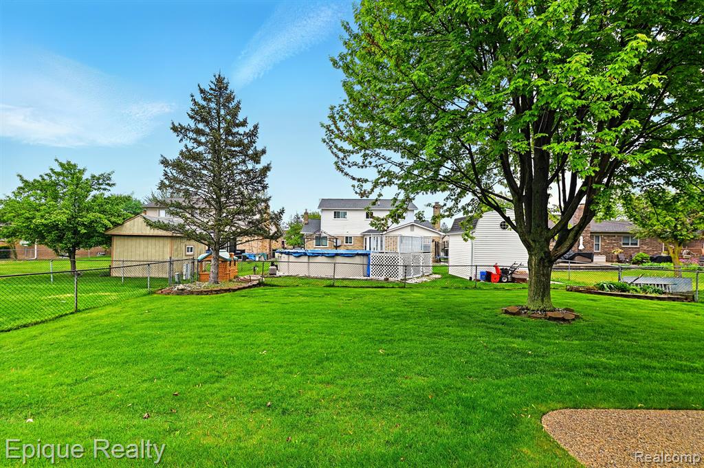 47296 Sanborn Drive