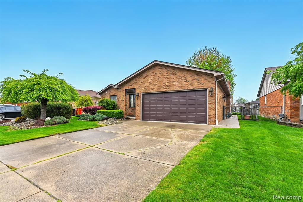 47296 Sanborn Drive