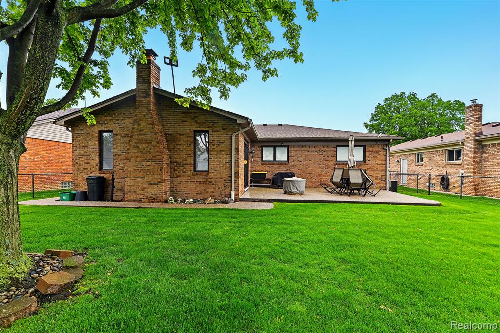 47296 Sanborn Drive