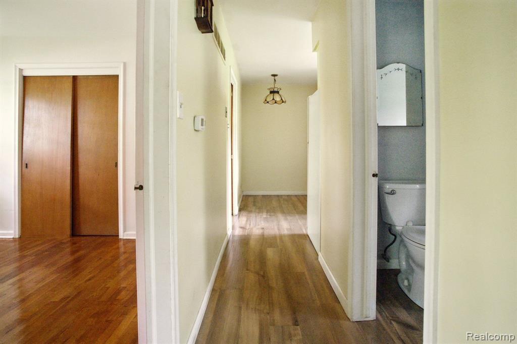 1469 Westwood Drive