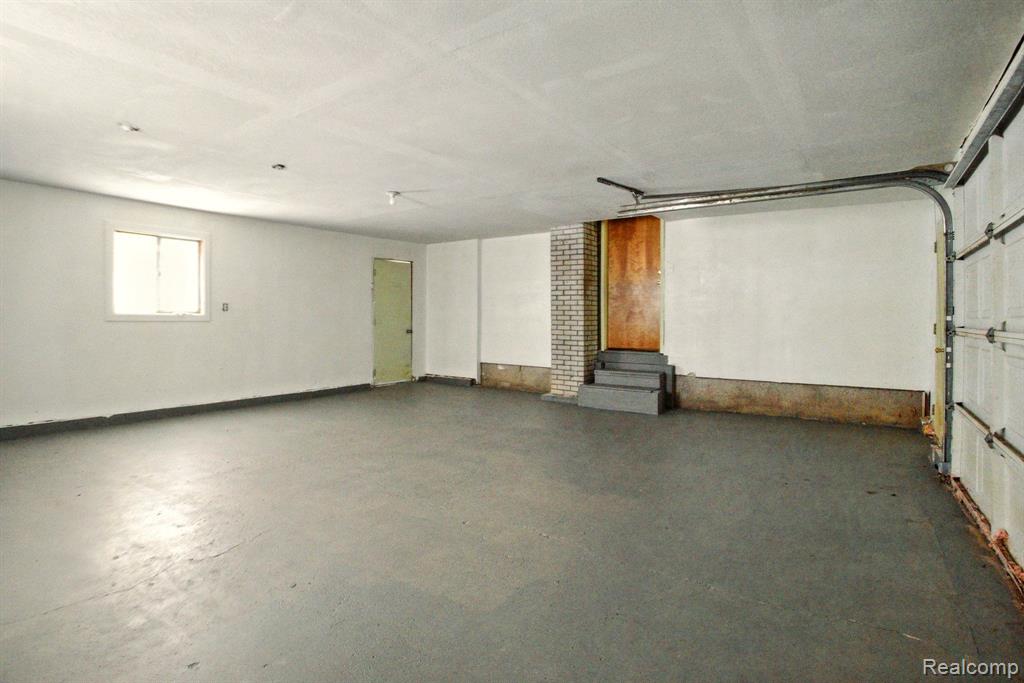 1469 Westwood Drive