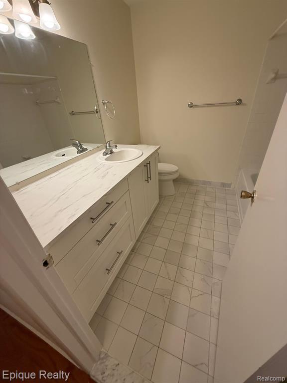 27915 Berrywood Lane # 72